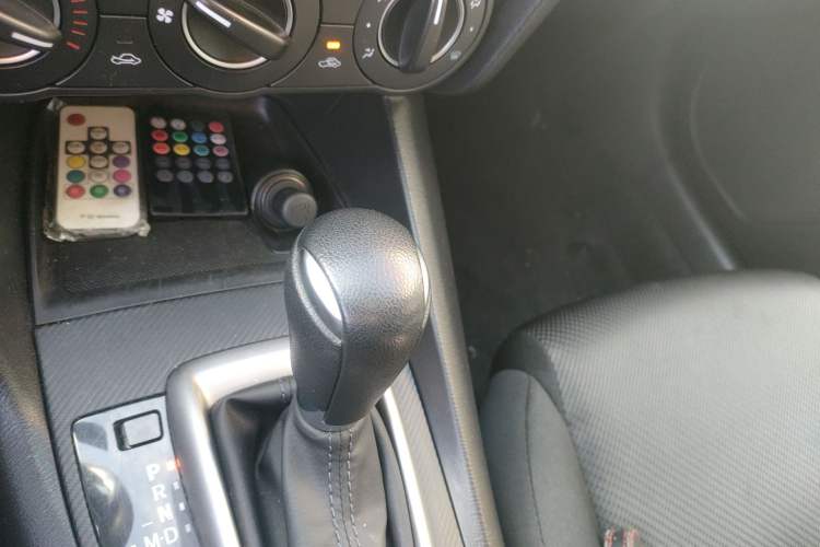 Used Mazda 3 Axela 2019 Cloud-Controlled Version Sedan 1.5L Automatic Comfort Trim China VI Standard Gear Lever