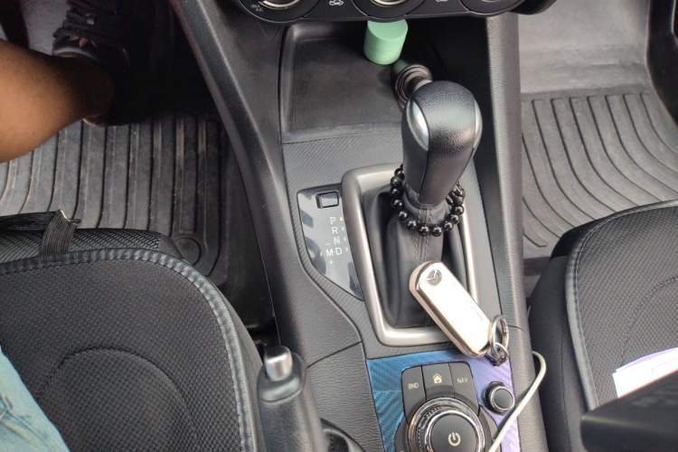 Used Mazda 3 Axela 2019 Cloud-Controlled Version Sedan 1.5L Automatic Comfort Trim China V Standard Gear Lever