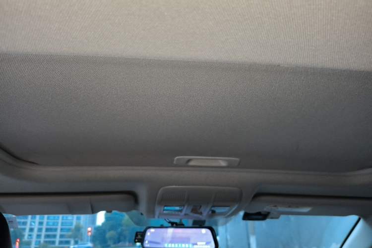 Used Mazda 3 Axela 2019 Cloud-Controlled Sedan 1.5L Automatic Luxury Model China VI Standard Headliner