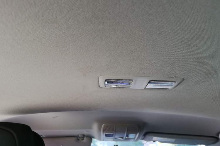 Used Mazda 3 Axela 2019 Cloud-Controlled Version Sedan 1.5L Automatic Comfort Trim China VI Standard Headliner