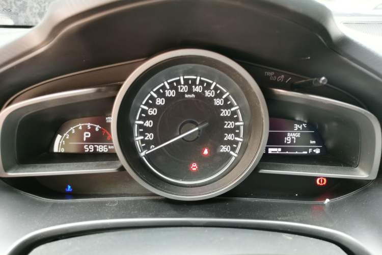 Used Mazda 3 Axela 2019 Cloud-Controlled Version Sedan 1.5L Automatic Comfort Trim China VI Standard Instrument Cluster