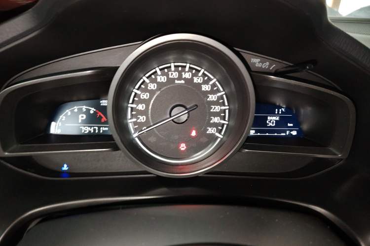 Used Mazda 3 Axela 2019 Cloud-Controlled Edition Hatchback 1.5L Automatic Luxury Model China VI Standard Instrument Cluster