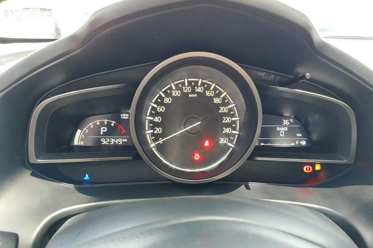 Used Mazda 3 Axela 2019 Cloud-Controlled Version Sedan 1.5L Automatic Comfort Trim China VI Standard Instrument Cluster