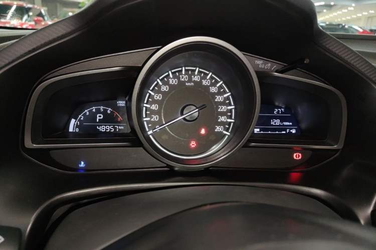 Used Mazda 3 Axela 2019 Cloud-Control Edition Hatchback 1.5L Automatic Comfort Model China VI Standard Instrument Cluster