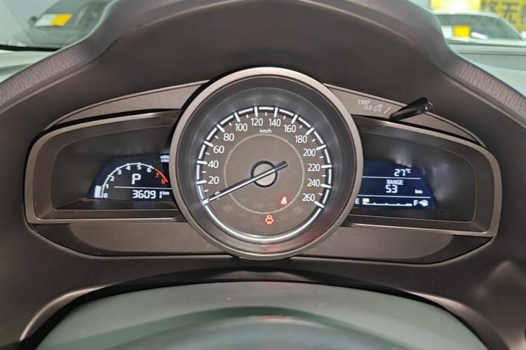 Used Mazda 3 Axela 2019 Cloud-Controlled Sedan 1.5L Automatic Luxury Model China VI Standard Instrument Cluster