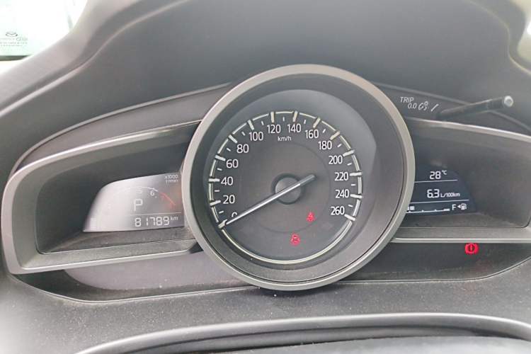 Used Mazda 3 Axela 2019 Cloud-Controlled Version Sedan 1.5L Automatic Comfort Trim China V Standard Instrument Cluster
