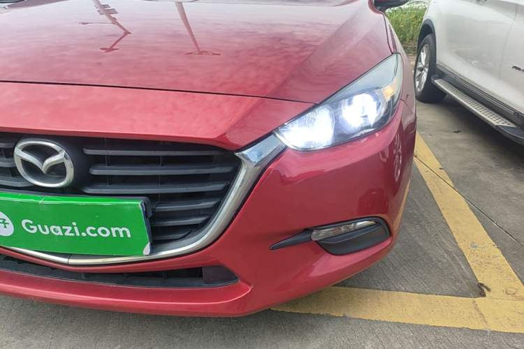 Used Mazda 3 Axela 2019 Cloud-Controlled Version Sedan 1.5L Automatic Comfort Trim China VI Standard Left Front Headlight