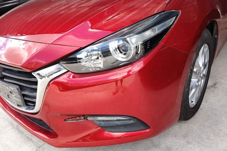 Used Mazda 3 Axela 2019 Cloud-Controlled Version Sedan 1.5L Automatic Comfort Trim China VI Standard Left Front Headlight
