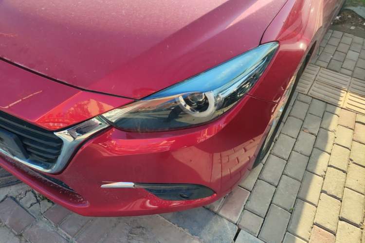 Used Mazda 3 Axela 2019 Cloud-Controlled Edition Hatchback 1.5L Automatic Luxury Model China VI Standard Left Front Headlight