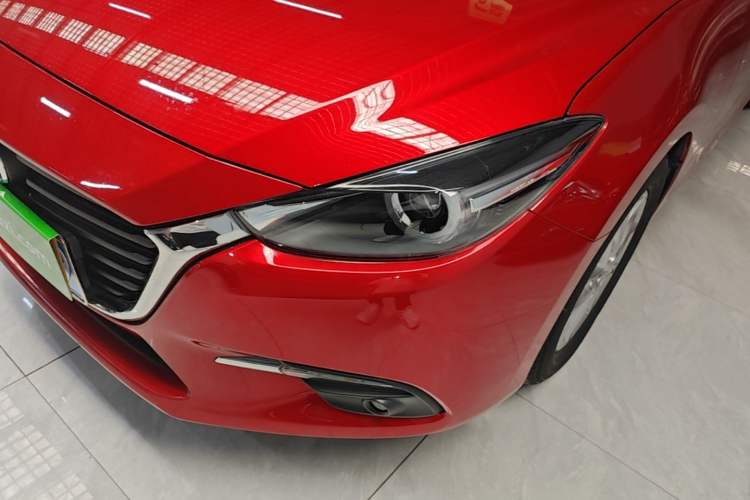 Used Mazda 3 Axela 2019 Cloud-Controlled Sedan 1.5L Automatic Luxury Model China VI Standard Left Front Headlight