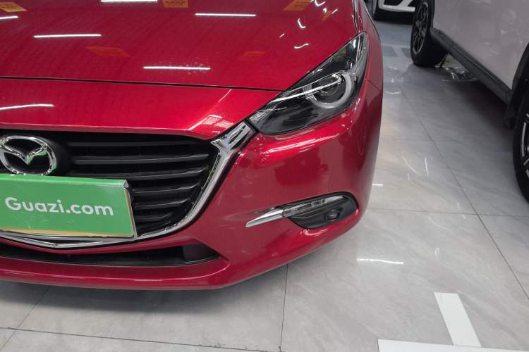 Used Mazda 3 Axela 2019 Cloud-Controlled Sedan 1.5L Automatic Luxury Model China VI Standard Left Front Headlight
