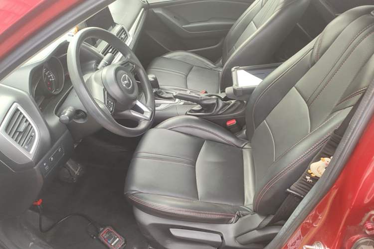 Used Mazda 3 Axela 2019 Cloud-Controlled Version Sedan 1.5L Automatic Comfort Trim China VI Standard Left Front Seat