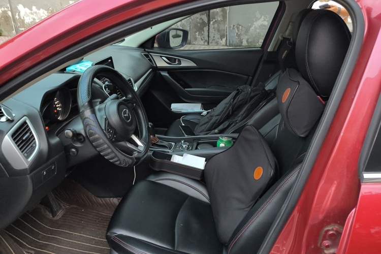 Used Mazda 3 Axela 2019 Cloud-Controlled Sedan 1.5L Automatic Luxury Model China VI Standard Left Front Seat