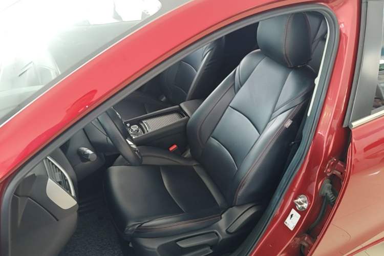 Used Mazda 3 Axela 2019 Cloud-Controlled Sedan 1.5L Automatic Luxury Model China VI Standard Left Front Seat