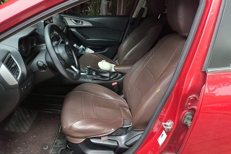Used Mazda 3 Axela 2019 Cloud-Controlled Version Sedan 1.5L Automatic Comfort Trim China VI Standard Left Front Seat