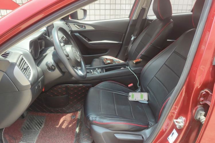 Used Mazda 3 Axela 2019 Cloud-Controlled Sedan 1.5L Automatic Luxury Model China VI Standard Left Front Seat