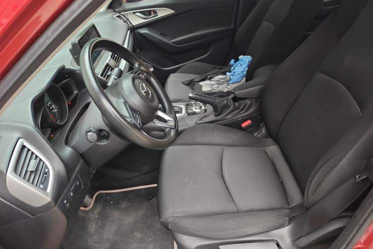 Used Mazda 3 Axela 2019 Cloud-Controlled Version Sedan 1.5L Automatic Comfort Trim China VI Standard Left Front Seat