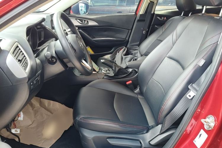 Used Mazda 3 Axela 2019 Cloud-Controlled Version Sedan 1.5L Automatic Comfort Trim China VI Standard Left Front Seat