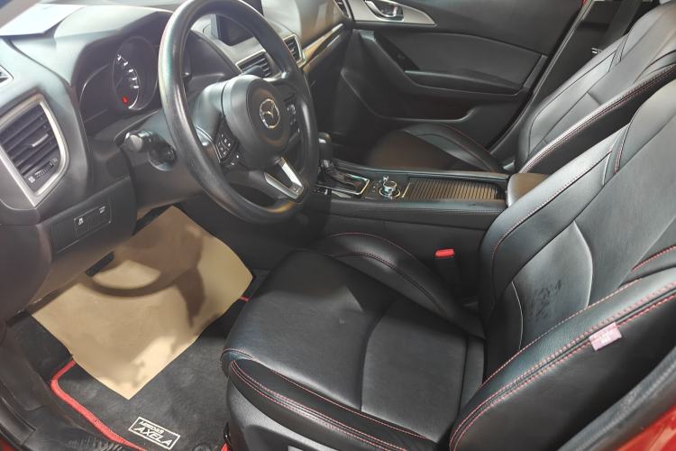 Used Mazda 3 Axela 2019 Cloud-Controlled Sedan 1.5L Automatic Luxury Model China VI Standard Left Front Seat