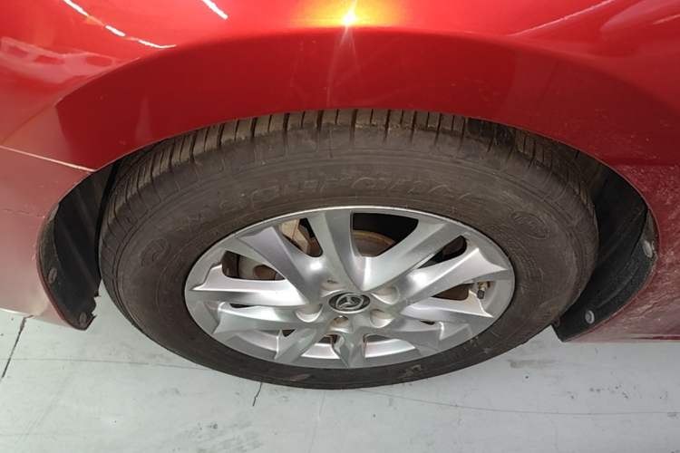 Used Mazda 3 Axela 2019 Cloud-Controlled Sedan 1.5L Automatic Luxury Model China VI Standard Left Front Wheel Hub