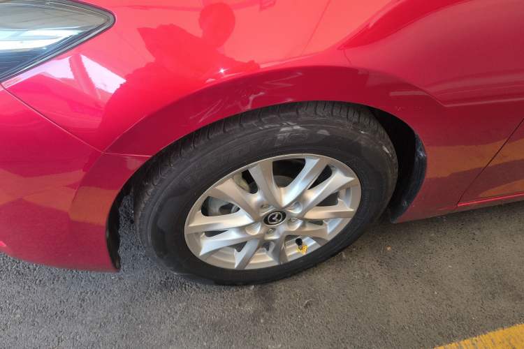 Used Mazda 3 Axela 2019 Cloud-Controlled Sedan 1.5L Automatic Luxury Model China VI Standard Left Front Wheel Hub