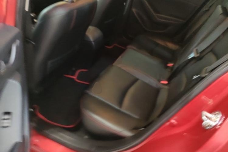 Used Mazda 3 Axela 2019 Cloud-Control Edition Hatchback 1.5L Automatic Comfort Model China VI Standard Left Rear Seat