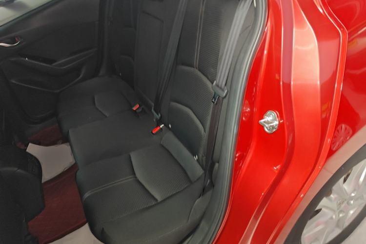 Used Mazda 3 Axela 2019 Cloud-Controlled Sedan 1.5L Automatic Luxury Model China VI Standard Left Rear Seat