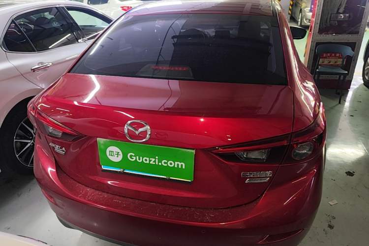 Used Mazda 3 Axela 2019 Cloud-Controlled Sedan 1.5L Automatic Luxury Model China VI Standard Rear