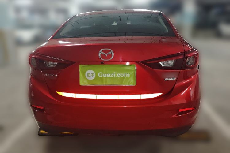 Used Mazda 3 Axela 2019 Cloud-Controlled Version Sedan 2.0L Automatic Luxury Trim China VI Standard Rear