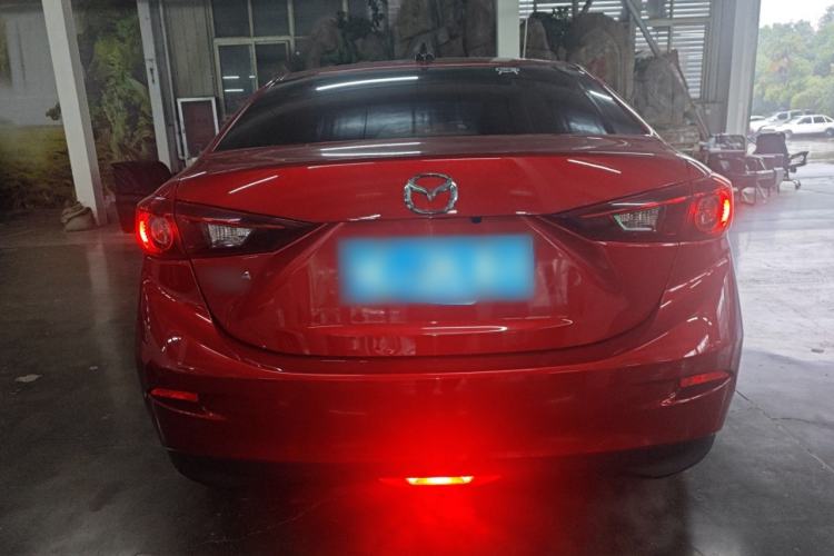 Used Mazda 3 Axela 2019 Cloud-Controlled Version Sedan 1.5L Automatic Comfort Trim China VI Standard Rear