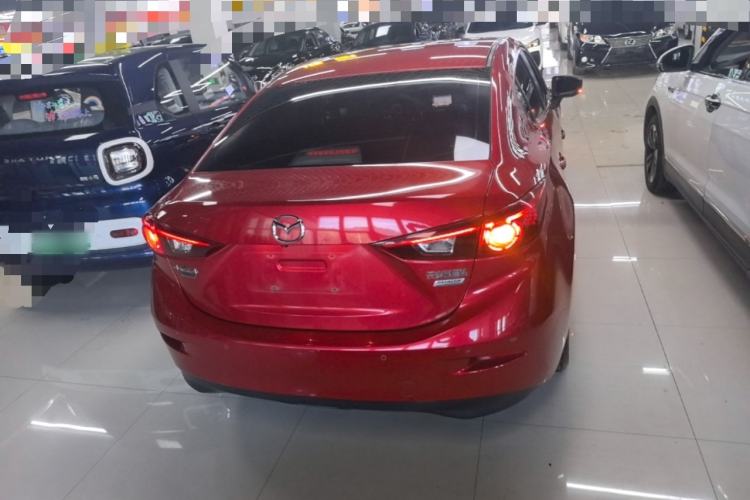Used Mazda 3 Axela 2019 Cloud-Controlled Sedan 1.5L Automatic Luxury Model China VI Standard Rear