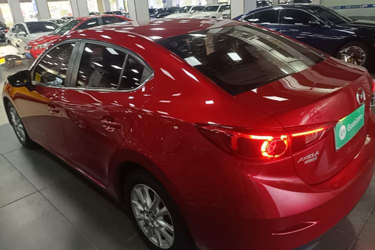 Used Mazda 3 Axela 2019 Cloud-Controlled Sedan 1.5L Automatic Luxury Model China VI Standard Rear Left 45 Deg