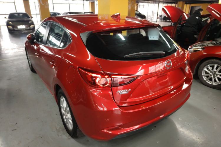 Used Mazda 3 Axela 2019 Cloud-Controlled Edition Hatchback 1.5L Automatic Luxury Model China VI Standard Rear Left 45 Deg
