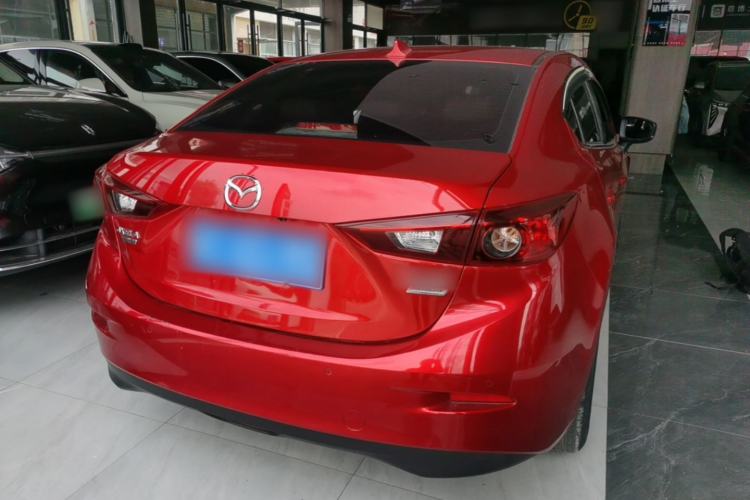 Used Mazda 3 Axela 2019 Cloud-Controlled Version Sedan 1.5L Automatic Comfort Trim China VI Standard Rear Right 45 Deg