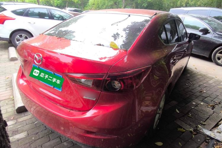 Used Mazda 3 Axela 2019 Cloud-Controlled Version Sedan 1.5L Automatic Comfort Trim China VI Standard Rear Right 45 Deg