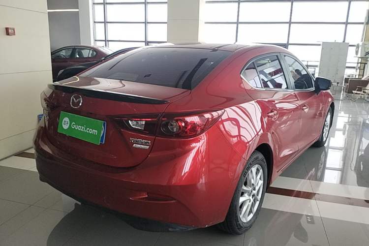 Used Mazda 3 Axela 2019 Cloud-Controlled Version Sedan 1.5L Automatic Comfort Trim China V Standard Rear Right 45 Deg