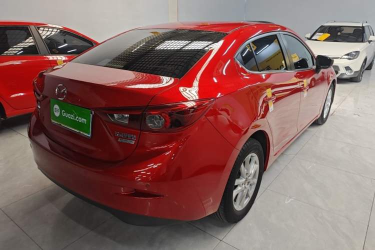 Used Mazda 3 Axela 2019 Cloud-Controlled Sedan 1.5L Automatic Luxury Model China VI Standard Rear Right 45 Deg