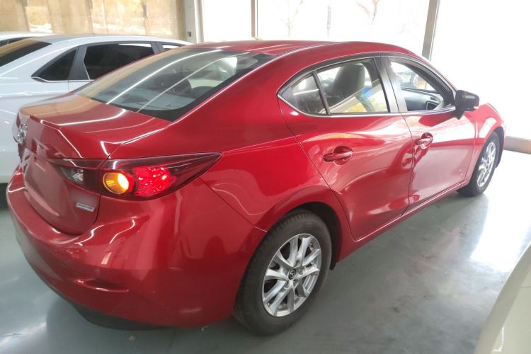 Used Mazda 3 Axela 2019 Cloud-Controlled Version Sedan 1.5L Automatic Comfort Trim China VI Standard Rear Right 45 Deg