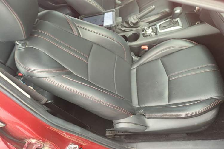 Used Mazda 3 Axela 2019 Cloud-Controlled Version Sedan 1.5L Automatic Comfort Trim China VI Standard Right Front Seat