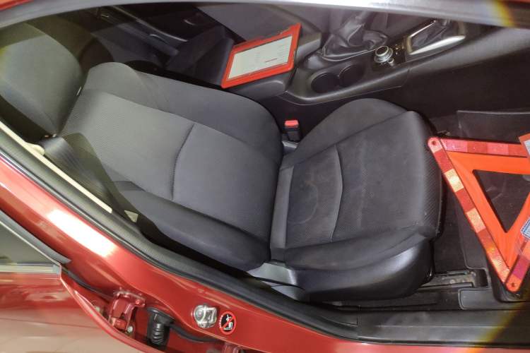 Used Mazda 3 Axela 2019 Cloud-Controlled Version Sedan 1.5L Automatic Comfort Trim China VI Standard Right Front Seat