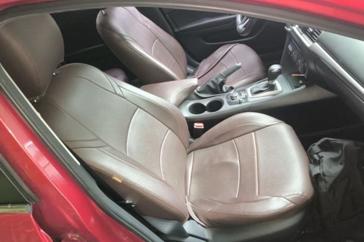 Used Mazda 3 Axela 2019 Cloud-Controlled Version Sedan 1.5L Automatic Comfort Trim China VI Standard Right Front Seat