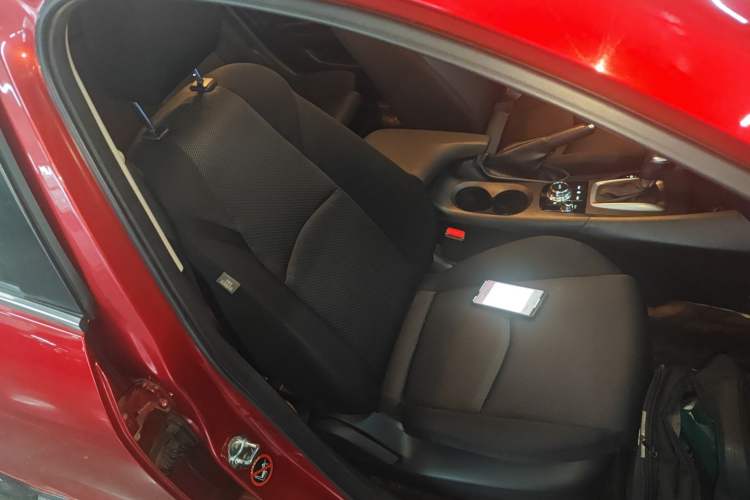 Used Mazda 3 Axela 2019 Cloud-Controlled Version Sedan 1.5L Automatic Comfort Trim China VI Standard Right Front Seat