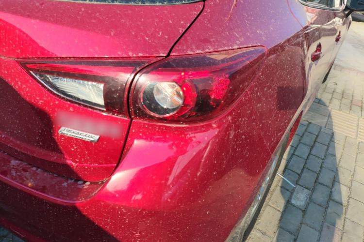 Used Mazda 3 Axela 2019 Cloud-Controlled Edition Hatchback 1.5L Automatic Luxury Model China VI Standard Right Rear Taillight