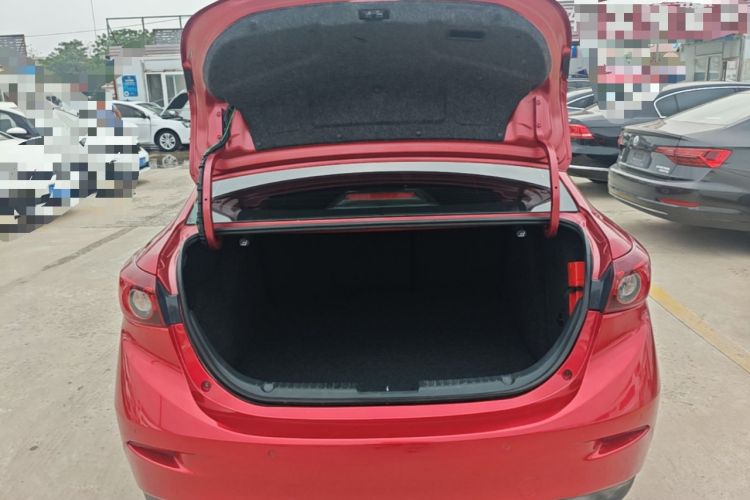 Used Mazda 3 Axela 2019 Cloud-Controlled Version Sedan 1.5L Automatic Comfort Trim China VI Standard Trunk