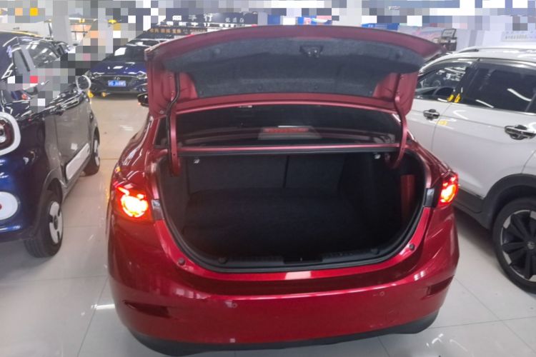 Used Mazda 3 Axela 2019 Cloud-Controlled Sedan 1.5L Automatic Luxury Model China VI Standard Trunk