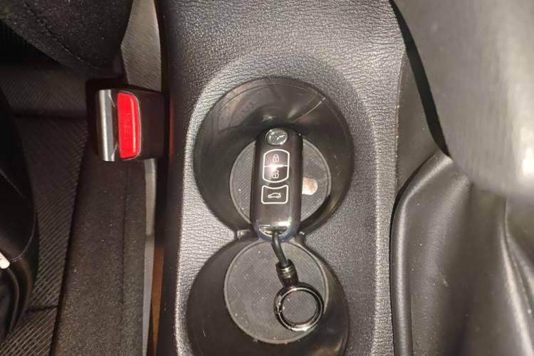 Used Mazda 3 Axela 2019 Cloud-Controlled Version Sedan 1.5L Automatic Comfort Trim China VI Standard Vehicle Key