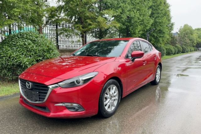 Mazda 3 Axela 2019 Cloud-Controlled Sedan 1.5L Automatic Luxury Model China VI Standard с пробегом