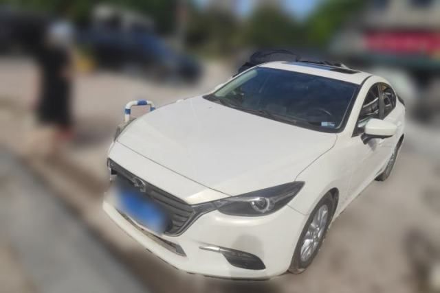 Used Mazda 3 Axela 2019 Cloud-Controlled Sedan 1.5L Automatic Luxury Model China VI Standard