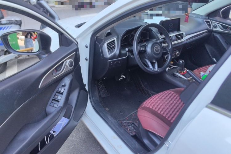 Used Mazda 3 Axela 2019 Cloud-Controlled Version Sedan 1.5L Automatic Comfort Trim China V Standard Driver Seat