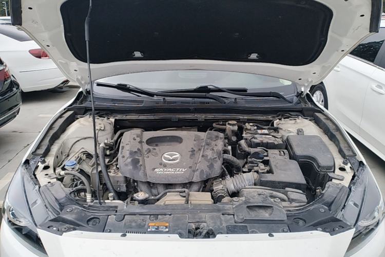 Used Mazda 3 Axela 2019 Cloud-Controlled Version Hatchback 1.5L Automatic Comfort Model Emission Standard China V Engine Bay